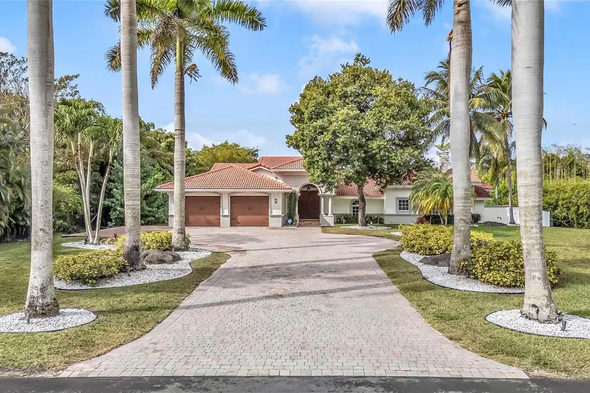 5963 NW 75th Way, Parkland FL 33067