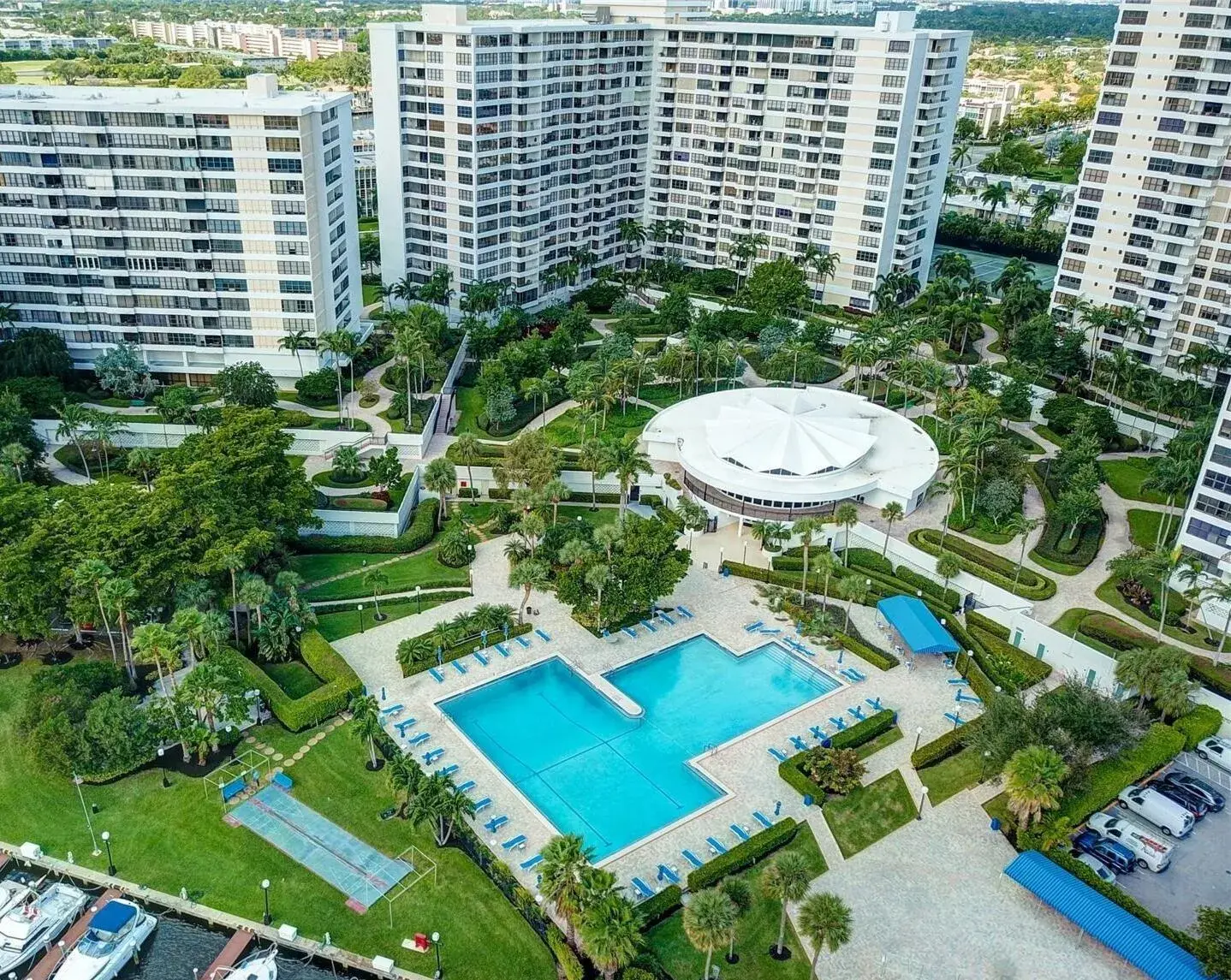 500 Three Islands Boulevard # 213, Hallandale Beach FL 33009