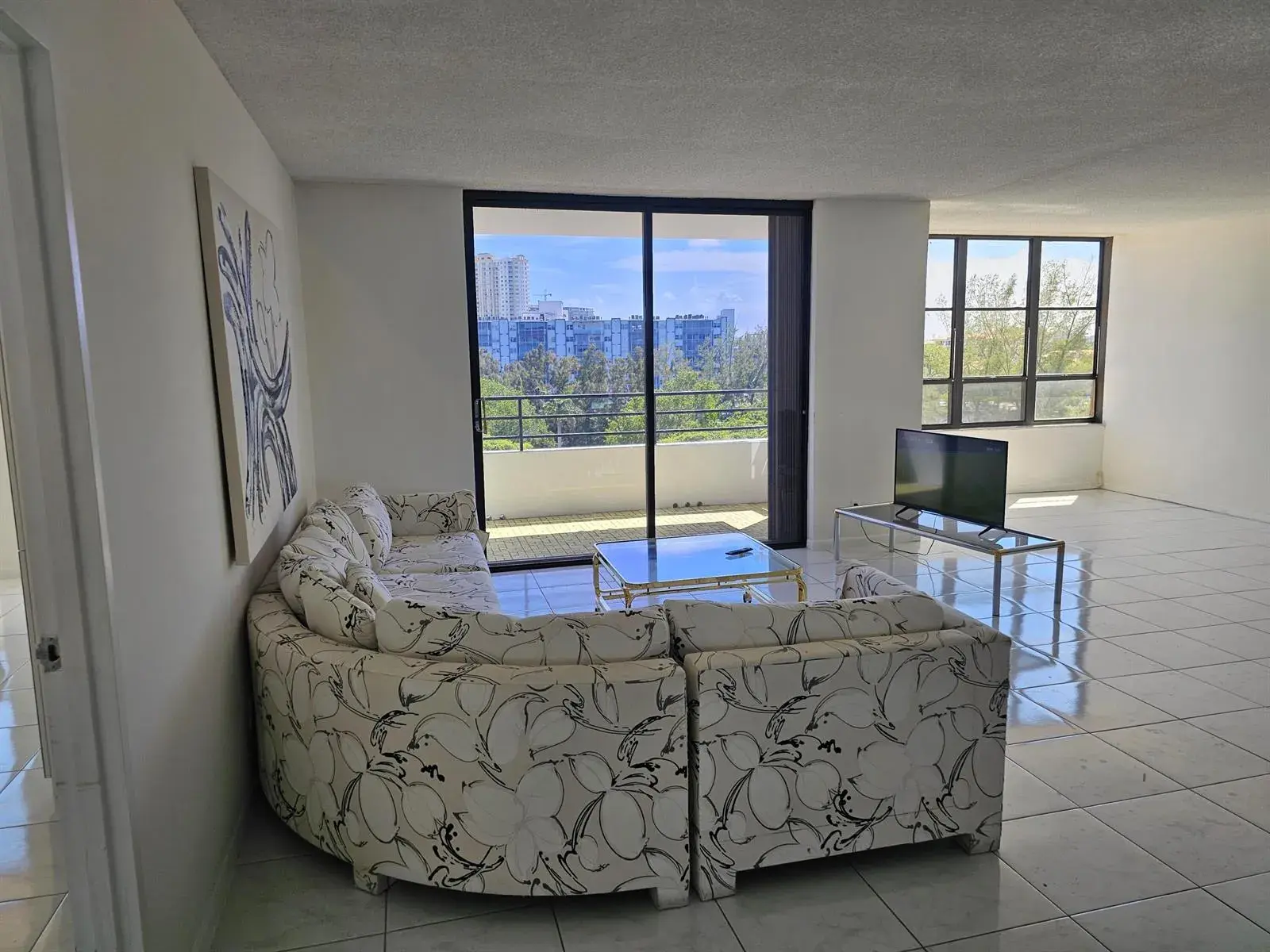 500 Three Islands Boulevard # 213, Hallandale Beach FL 33009