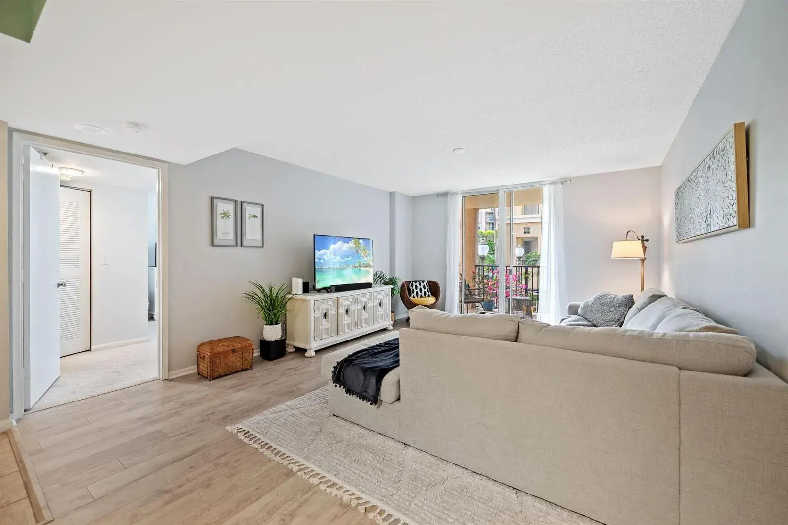 520 SE 5th Avenue # 2202, Fort Lauderdale FL 33301
