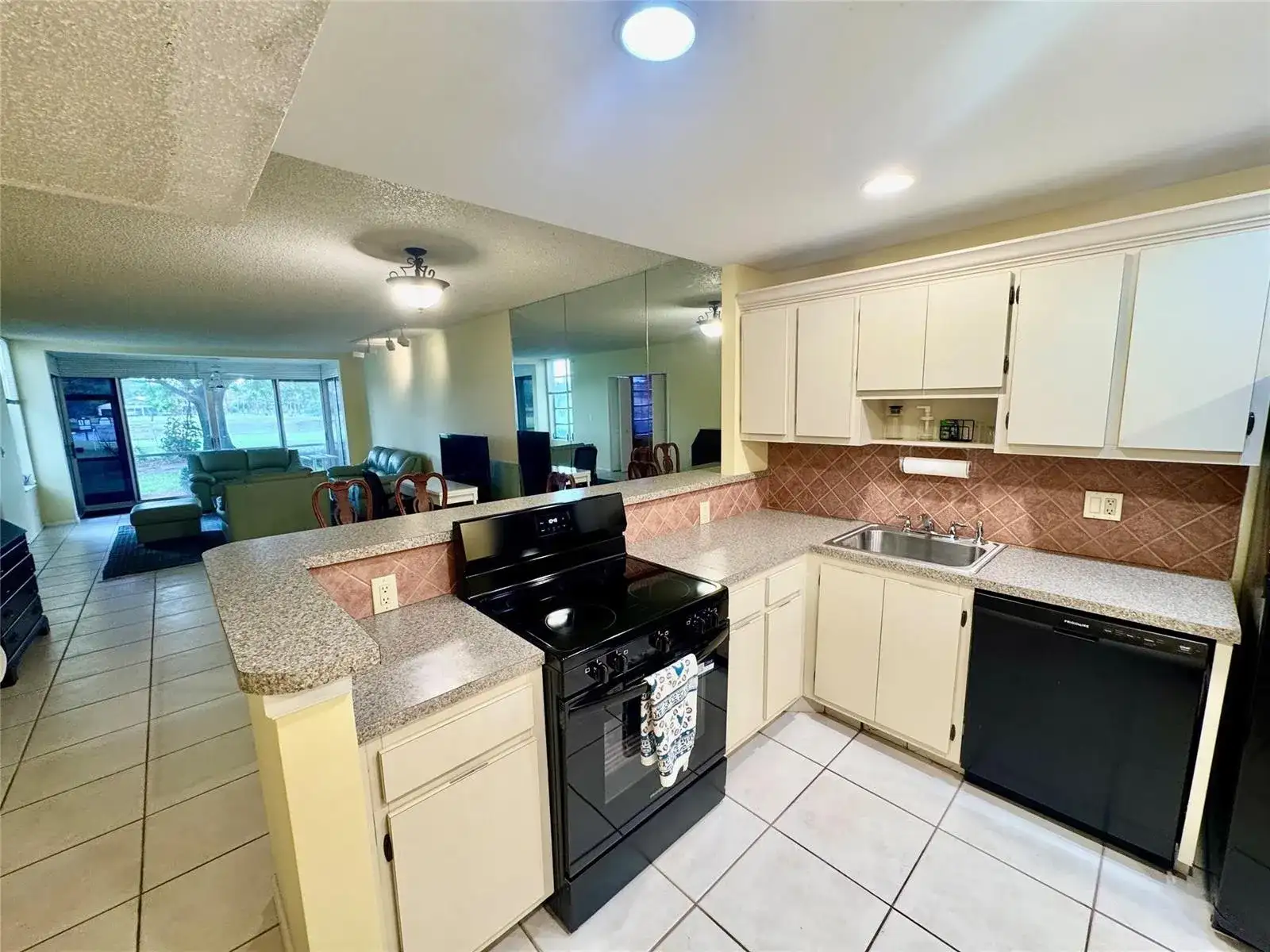 804 Cypress Boulevard # 106, Pompano Beach FL 33069 photo 5