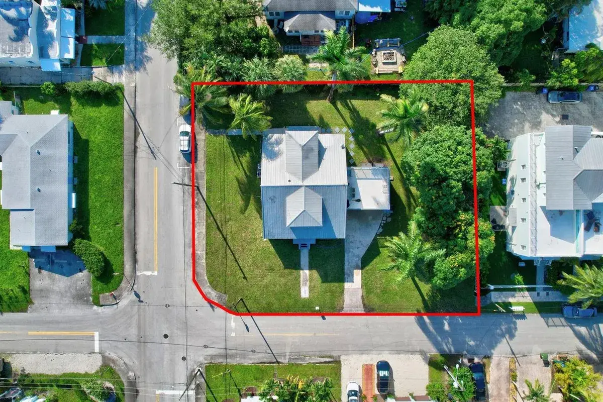 901 W Las Olas Boulevard, Fort Lauderdale FL 33312