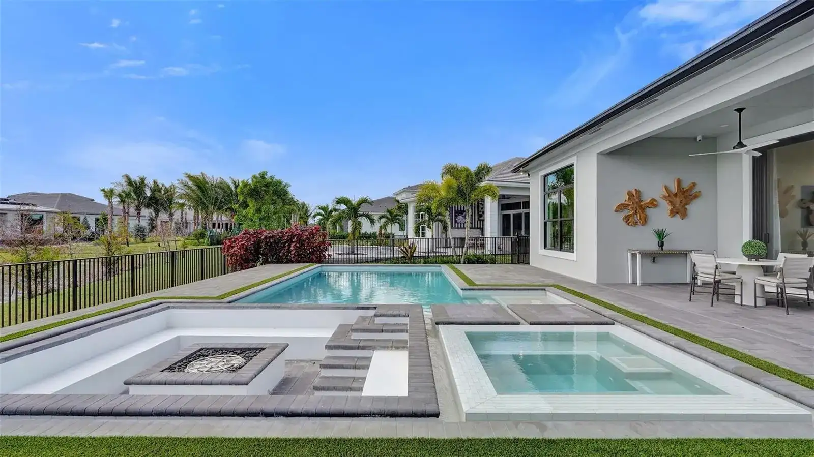 10208 Voltaire Place, Palm Beach Gardens FL 33412 photo 4