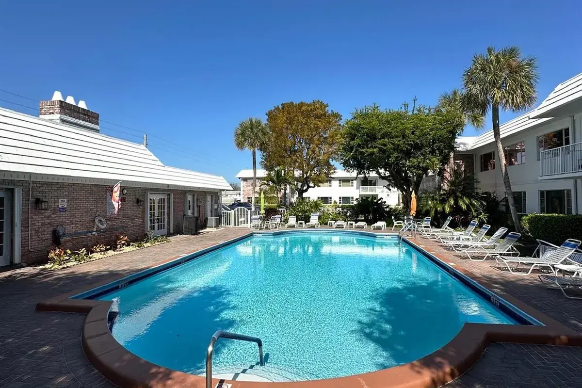350 S Cypress Road # 522, Pompano Beach FL 33060