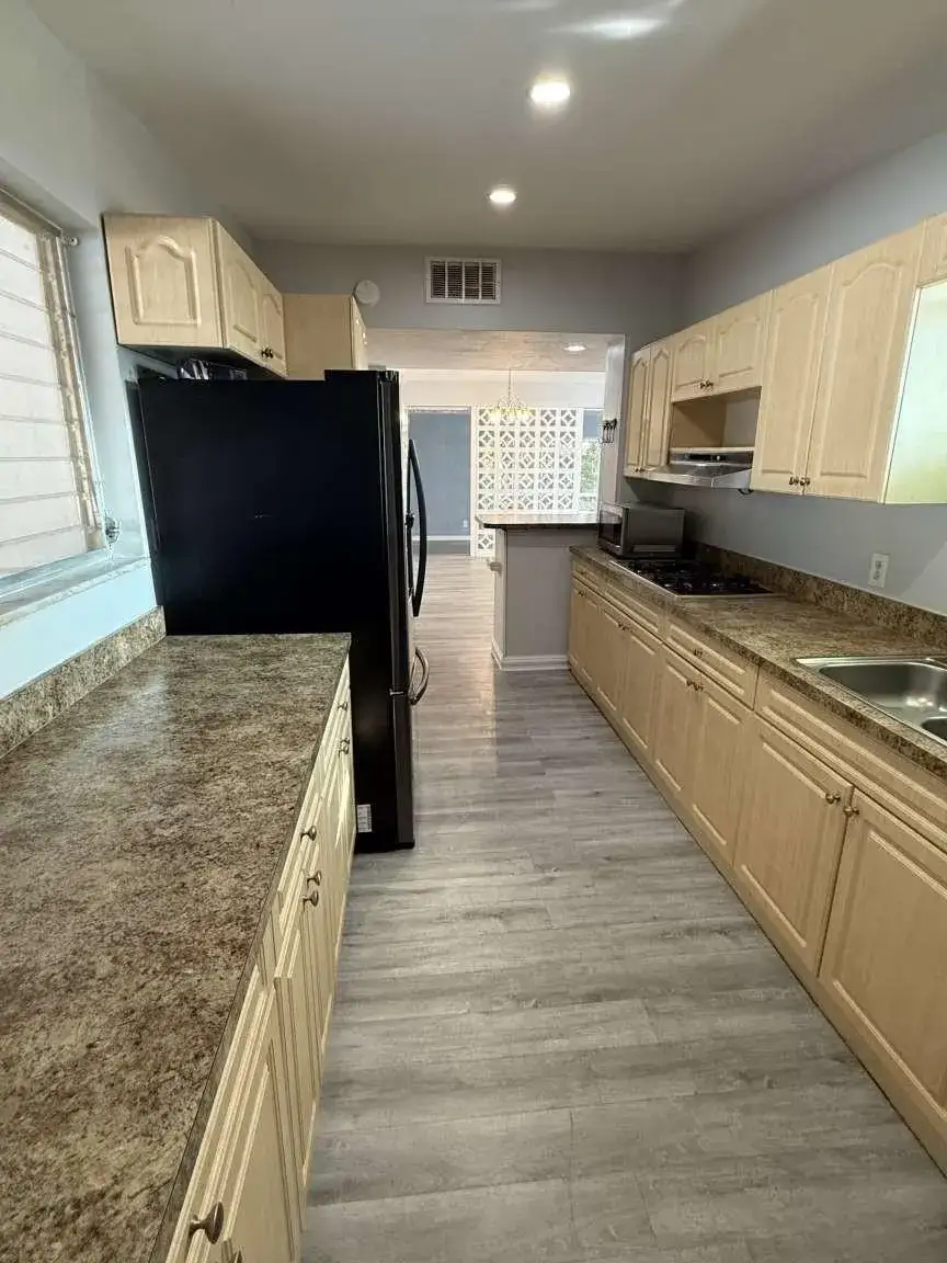 400 E Prima Vista Boulevard, Port St. Lucie FL 34983