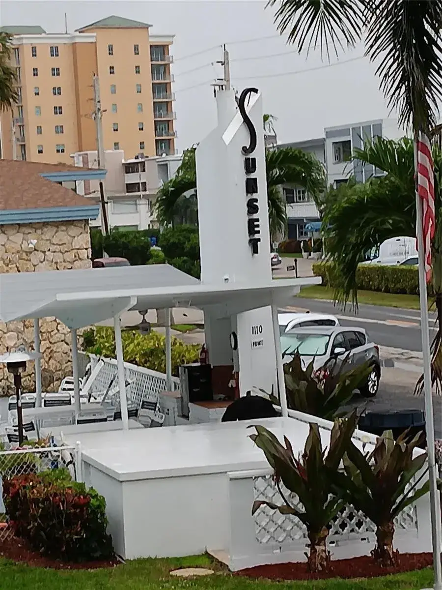 1110 N Riverside Drive # 26, Pompano Beach FL 33062