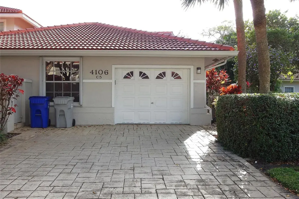 4106 Carriage Drive # 5C, Pompano Beach FL 33069