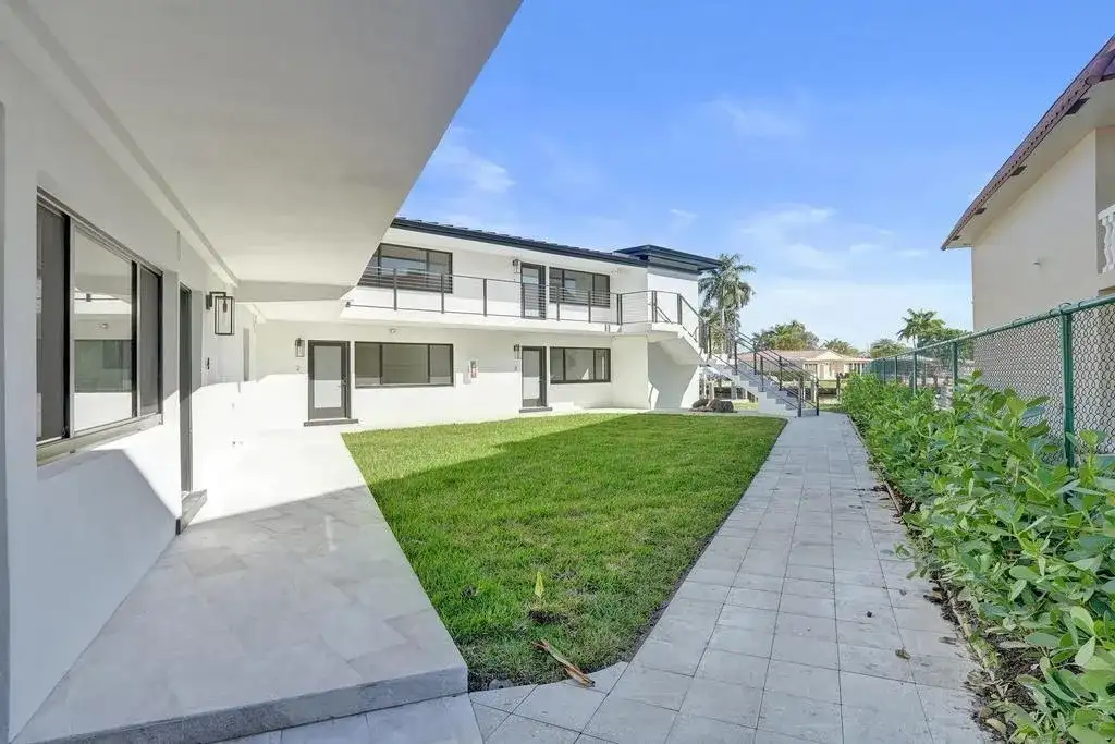 840 SE 22nd Avenue, Pompano Beach FL 33062 photo 4