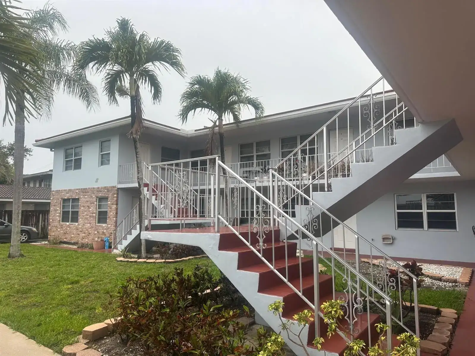 2725 Middle River Drive # 11, Fort Lauderdale FL 33306 photo 2