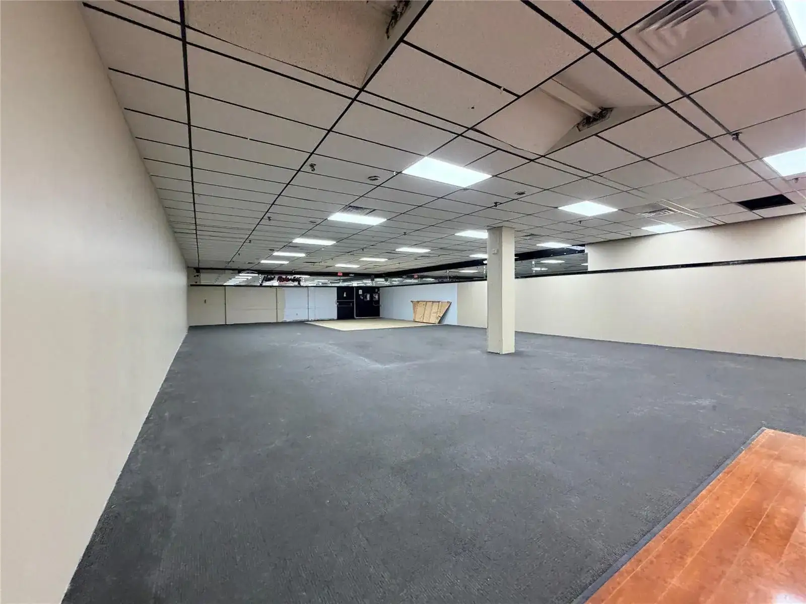 5611 N State Road 7, Fort Lauderdale FL 33319 photo 4
