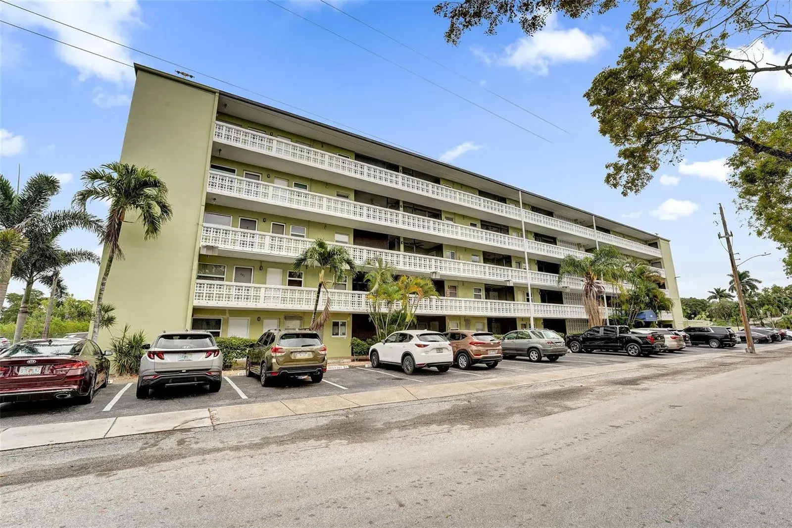 1425 Arthur Street # 202A, Hollywood FL 33020