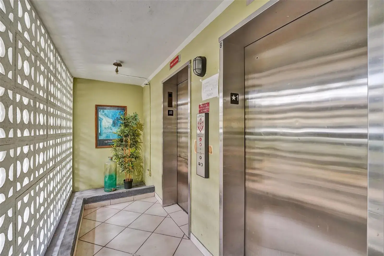 1425 Arthur Street # 202A, Hollywood FL 33020