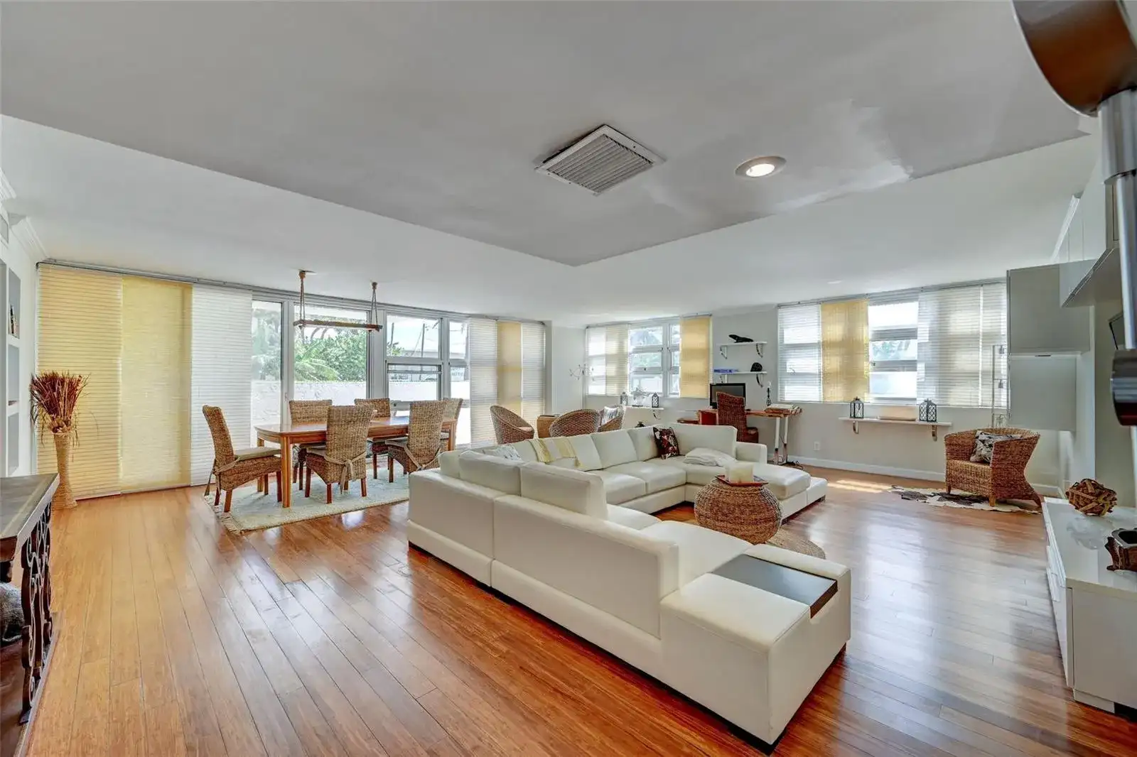 525 N Ocean Boulevard # 2, Pompano Beach FL 33062 photo 2