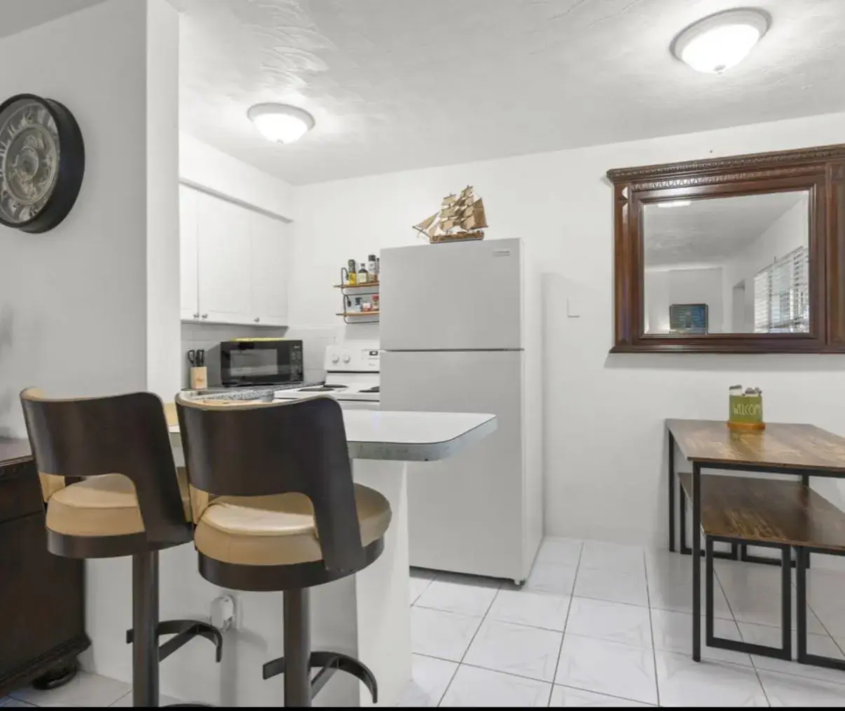820 NE 16th Avenue # 4, Fort Lauderdale FL 33304