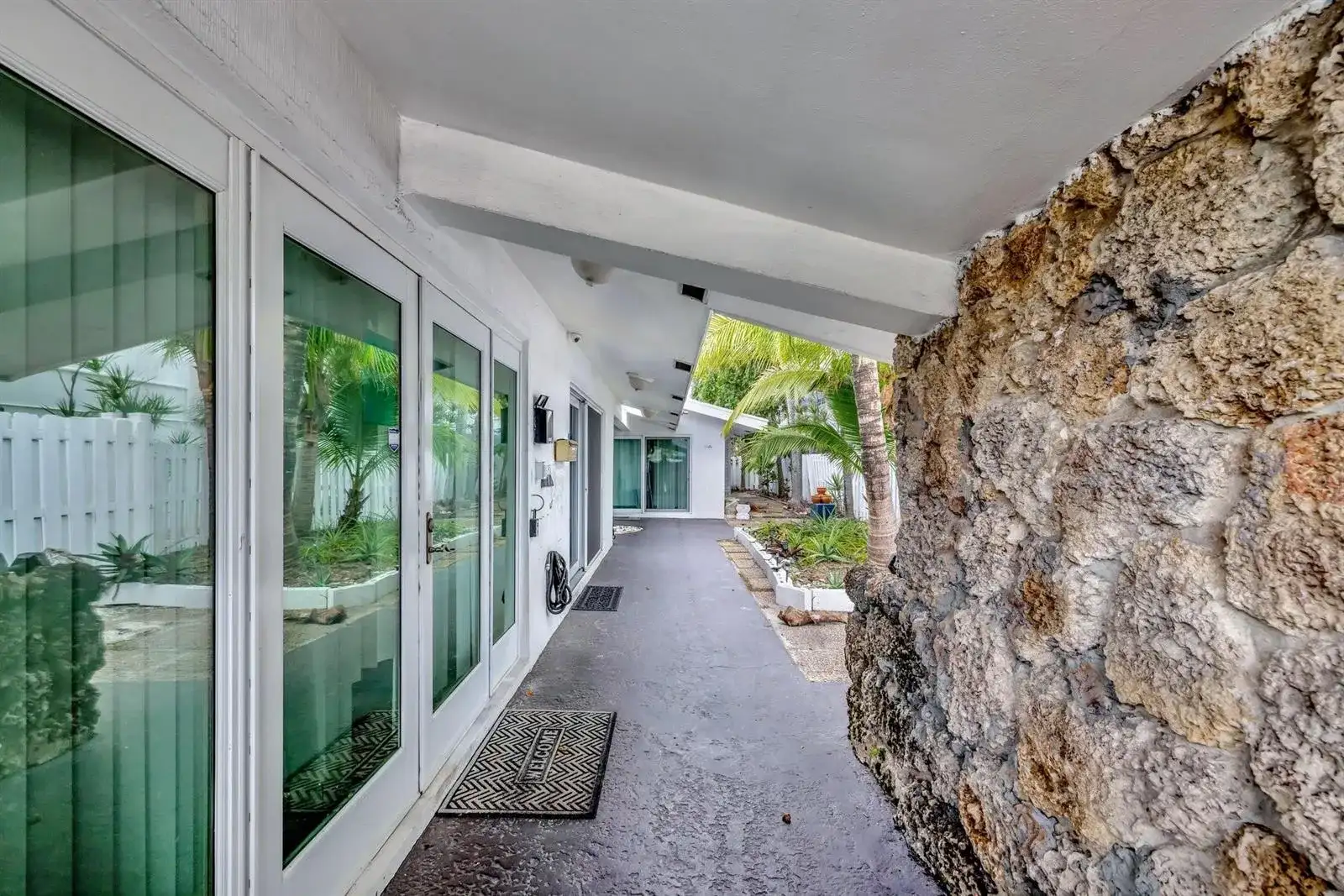 4548 N Ocean # 2, Lauderdale By The Sea FL 33313 photo 5