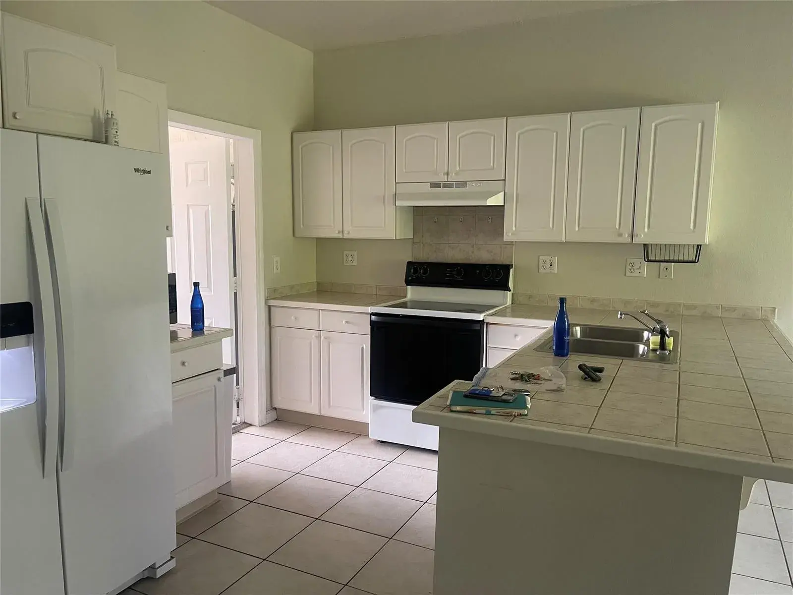 717 NE 4th Street, Hallandale Beach FL 33009