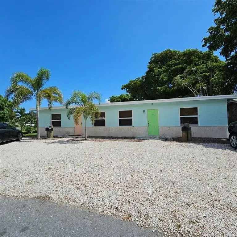 306 NE 13th Avenue, Pompano Beach FL 33060
