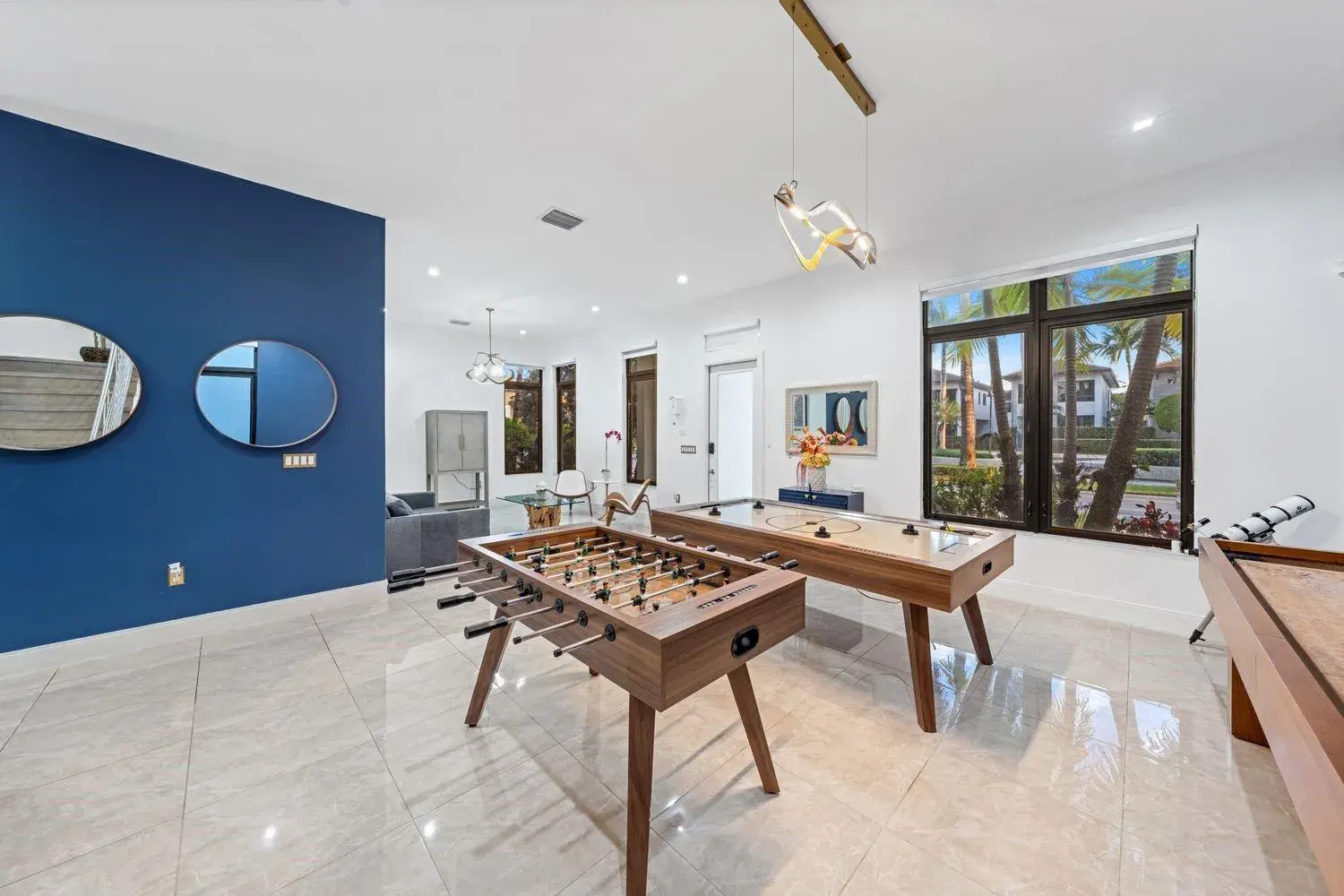 8225 Central Park Boulevard, Doral FL 33166