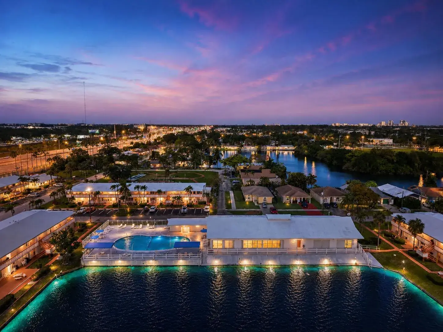 1000 SW 10th Avenue # 9, Hallandale Beach FL 33009