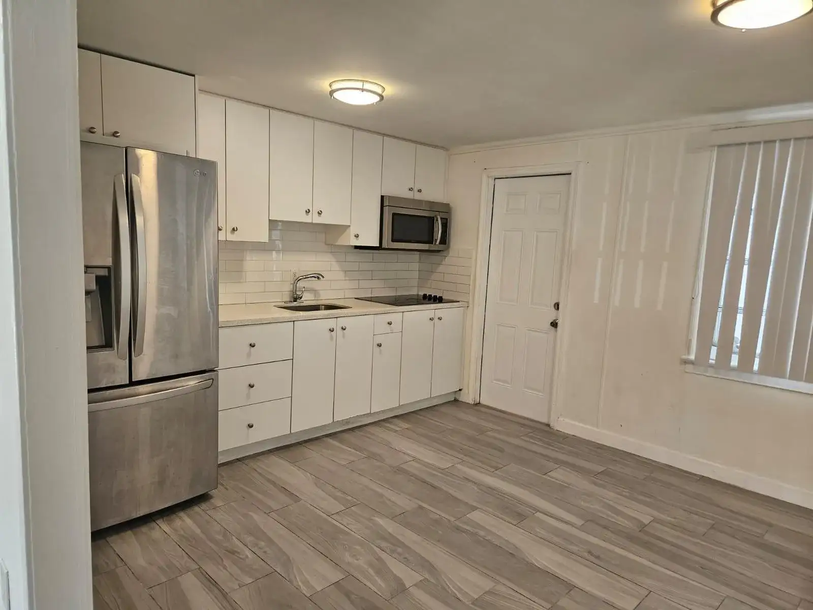 3500 NW 12th Street, Miami FL 33125 photo 4