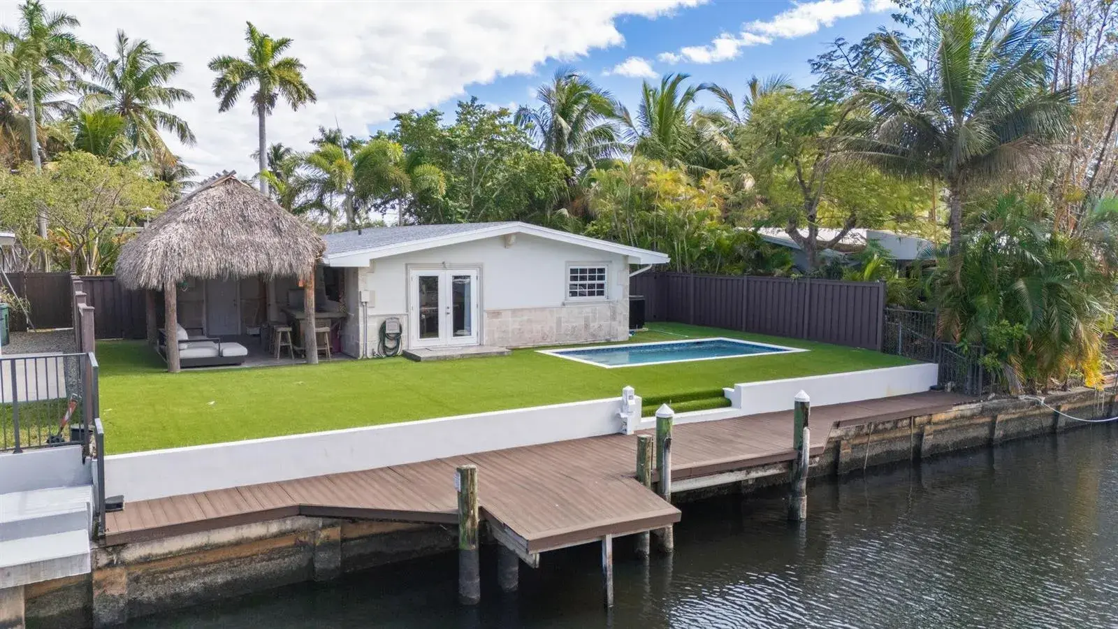 1525 SW 18th Terrace, Fort Lauderdale FL 33312