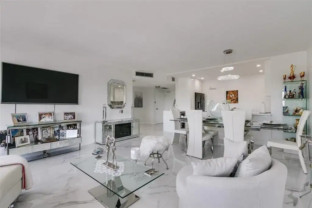 3333 NE 34th Street # 304, Fort Lauderdale FL 33308 photo 2