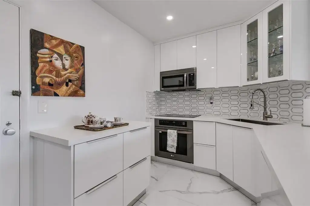 3333 NE 34th Street # 304, Fort Lauderdale FL 33308 photo 3