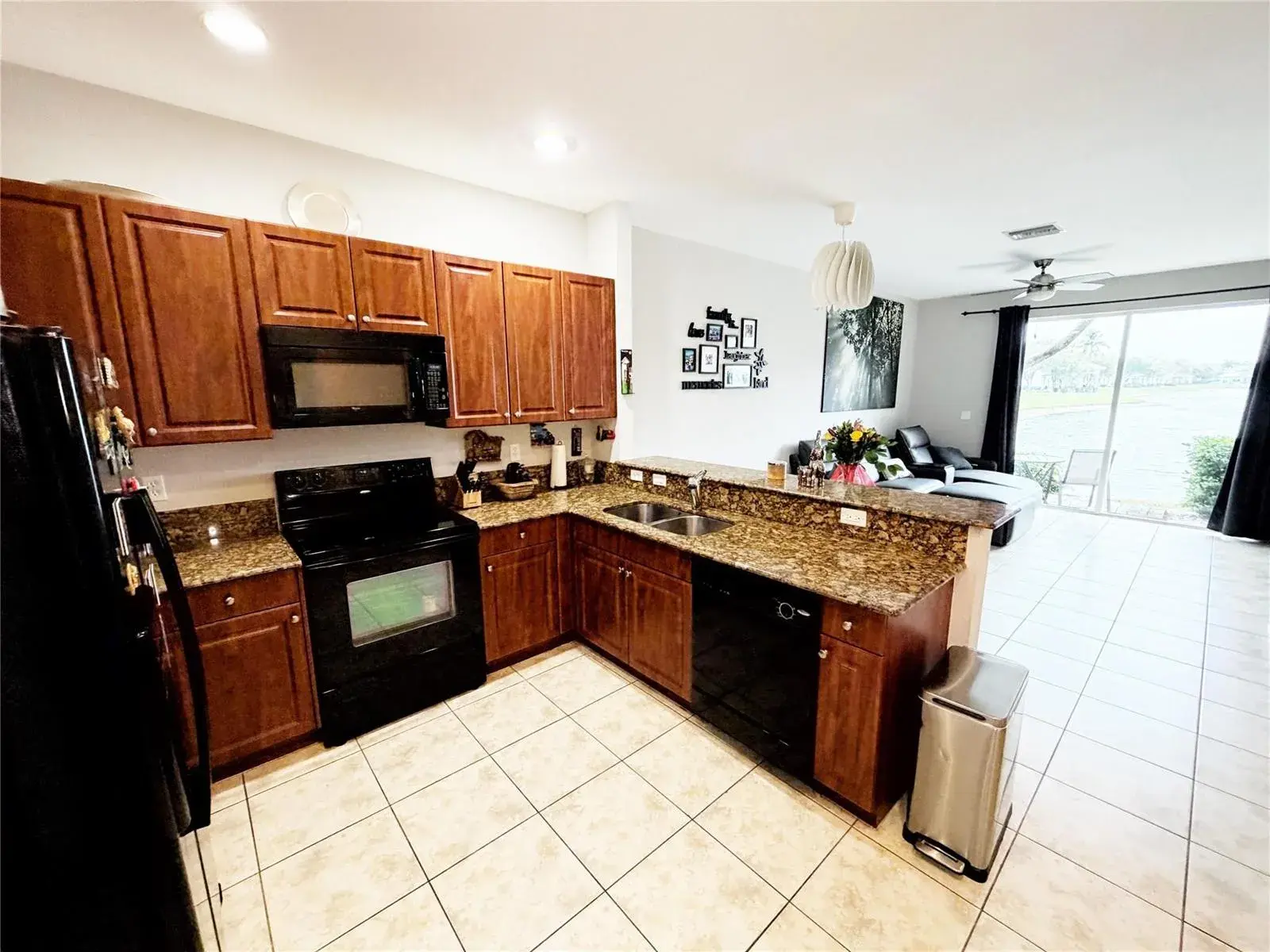 1421 NW 34th Way # 1421, Lauderhill FL 33311