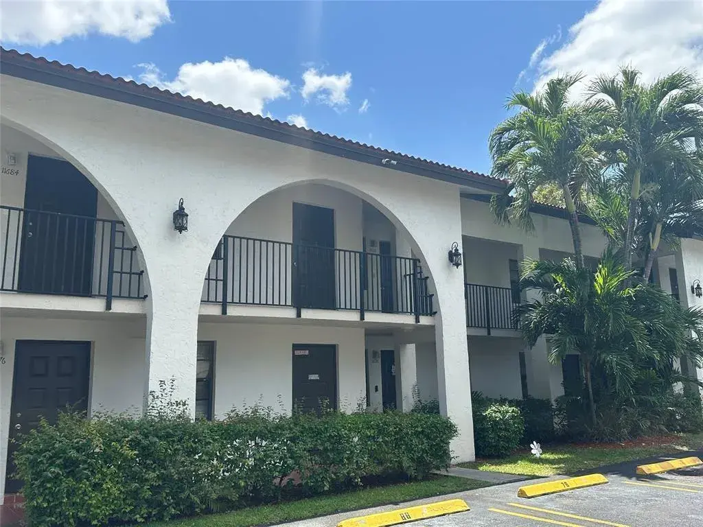 11676 NW 45th Street # 8, Coral Springs FL 33065
