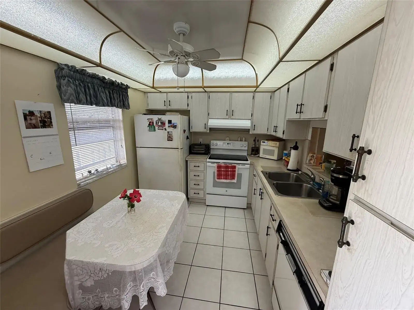 425 SE 11th Terrace # 302, Dania Beach FL 33004 photo 3