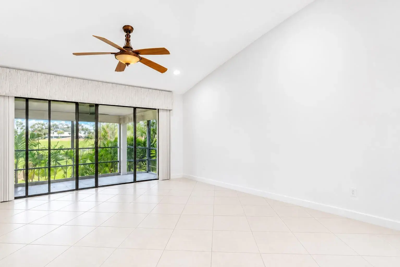 16131 Laurel Drive # 33, Weston FL 33326