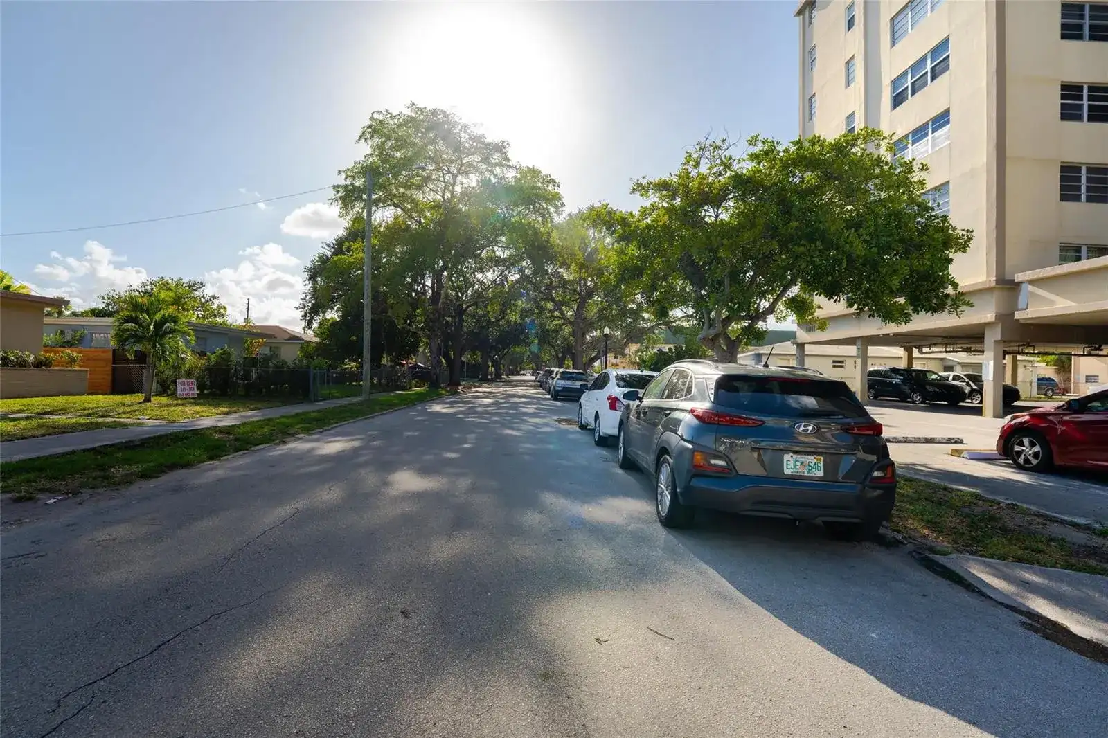 1811 Jefferson Street # 304, Hollywood FL 33020 photo 2