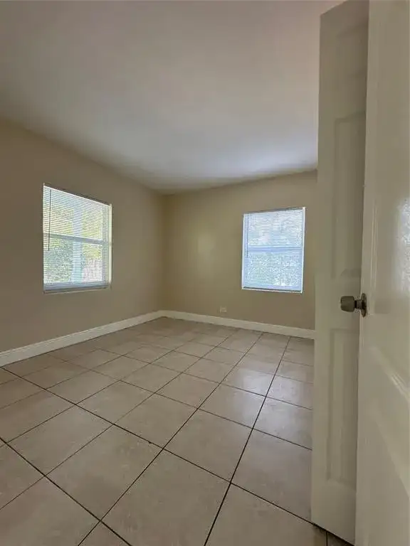 729 NW 17th Avenue, Fort Lauderdale FL 33311 photo 3