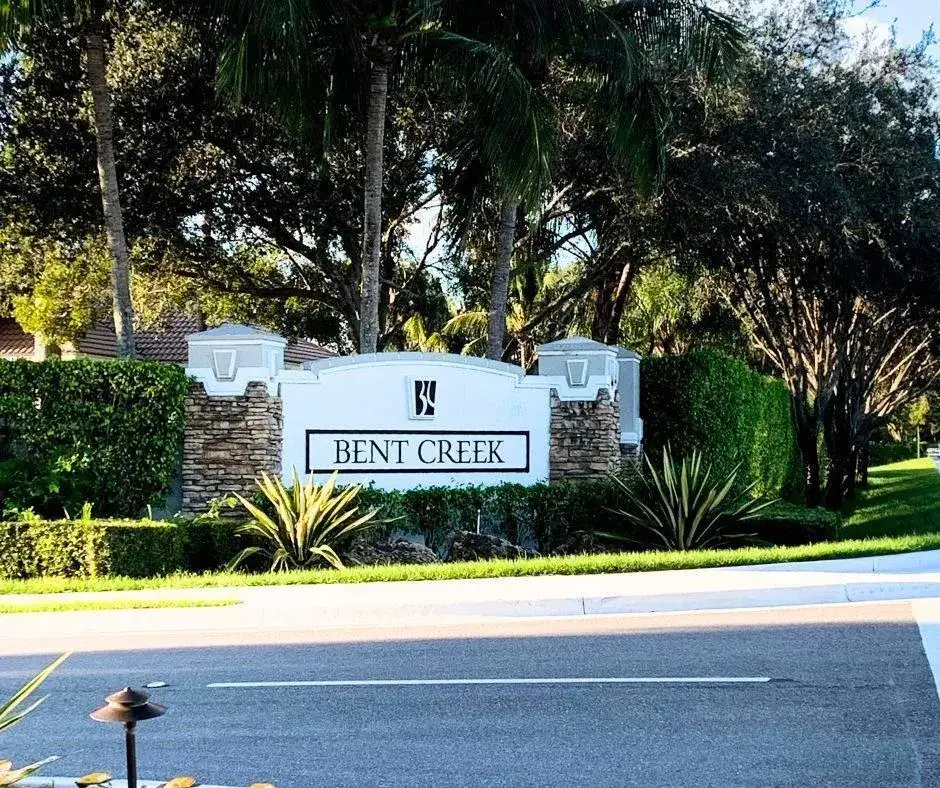 9139 Citrus Isle Lane, Lake Worth FL 33467 photo 2