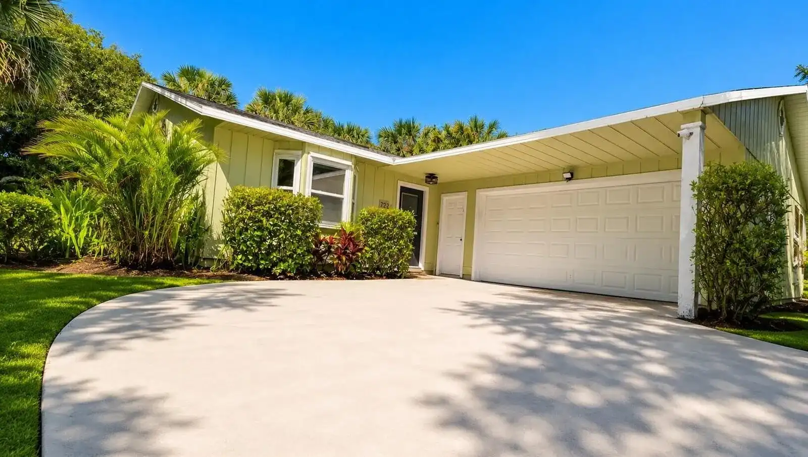 722 Wentworth Street, Sebastian FL 32958