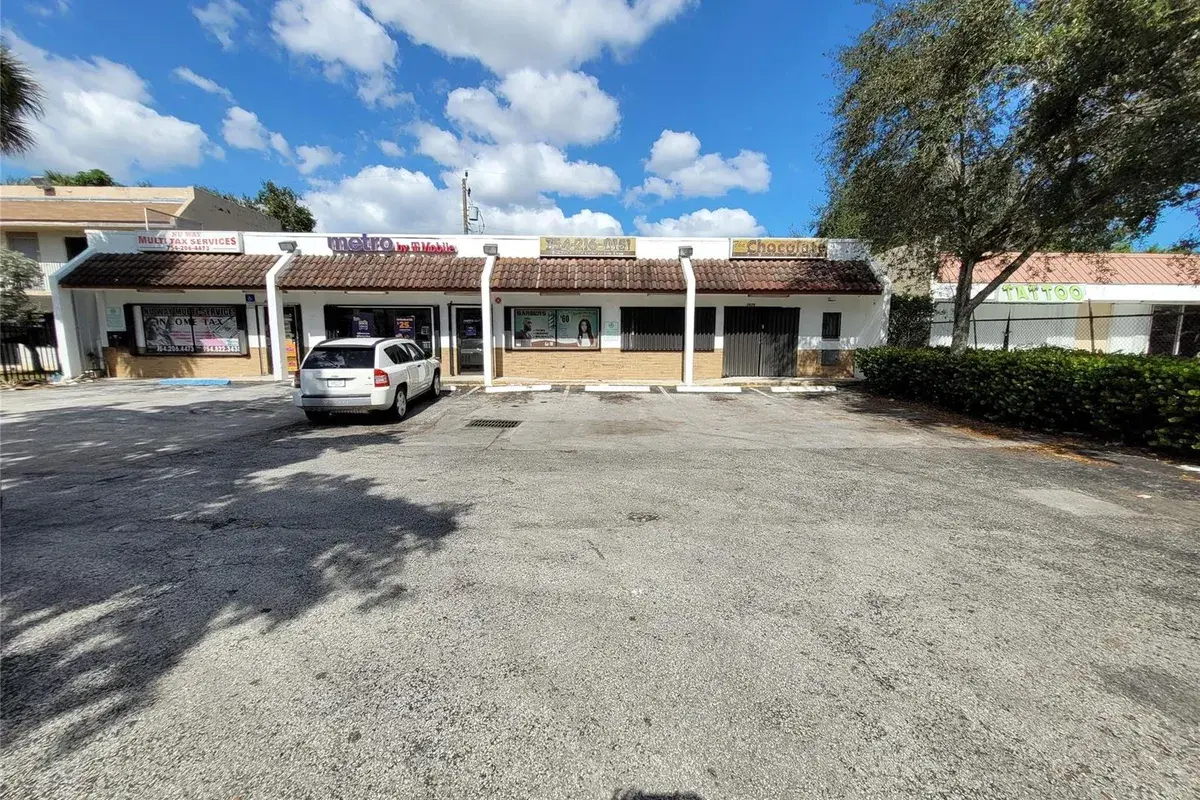 2875 W Sunrise Boulevard, Fort Lauderdale FL 33311
