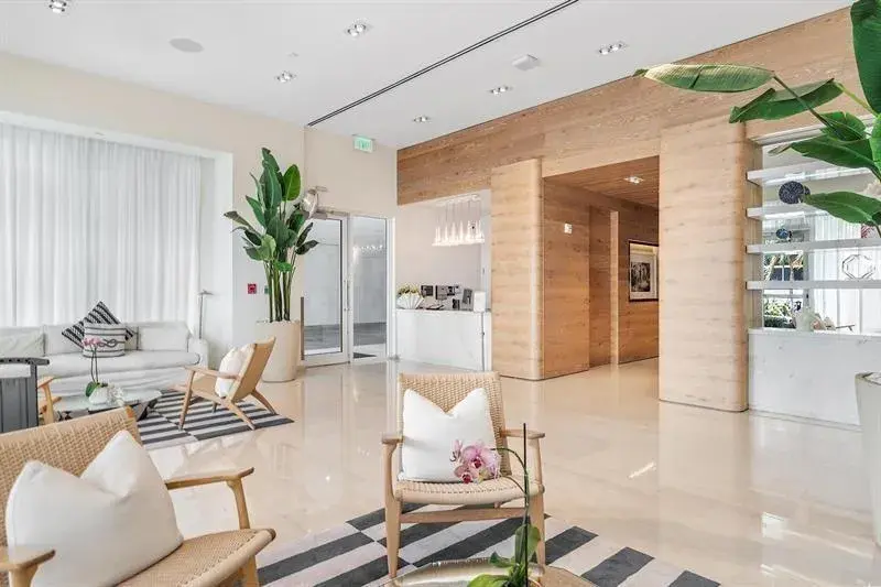 401 N Birch Road # 1214, Fort Lauderdale FL 33304