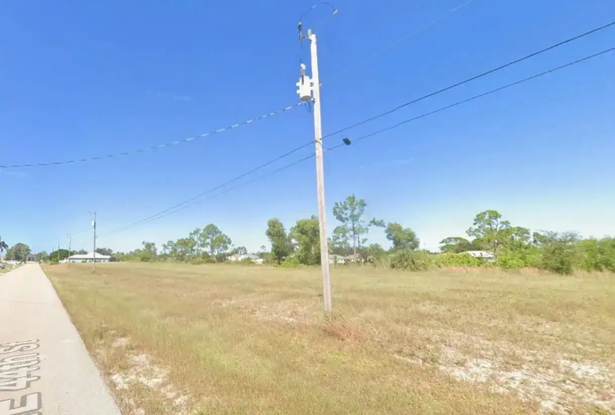 1811 NE 44th Street, Cape Coral FL 33909 photo 4