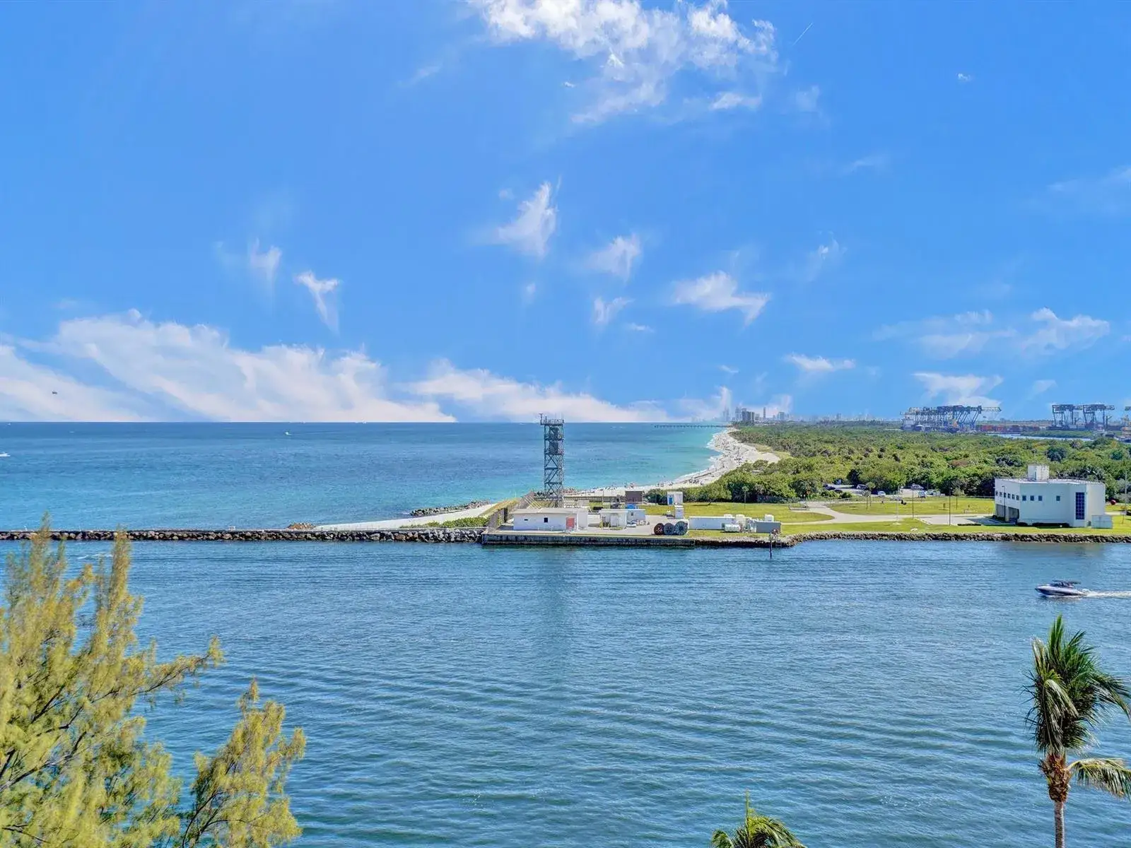 2100 S Ocean Drive # 9L, Fort Lauderdale FL 33316
