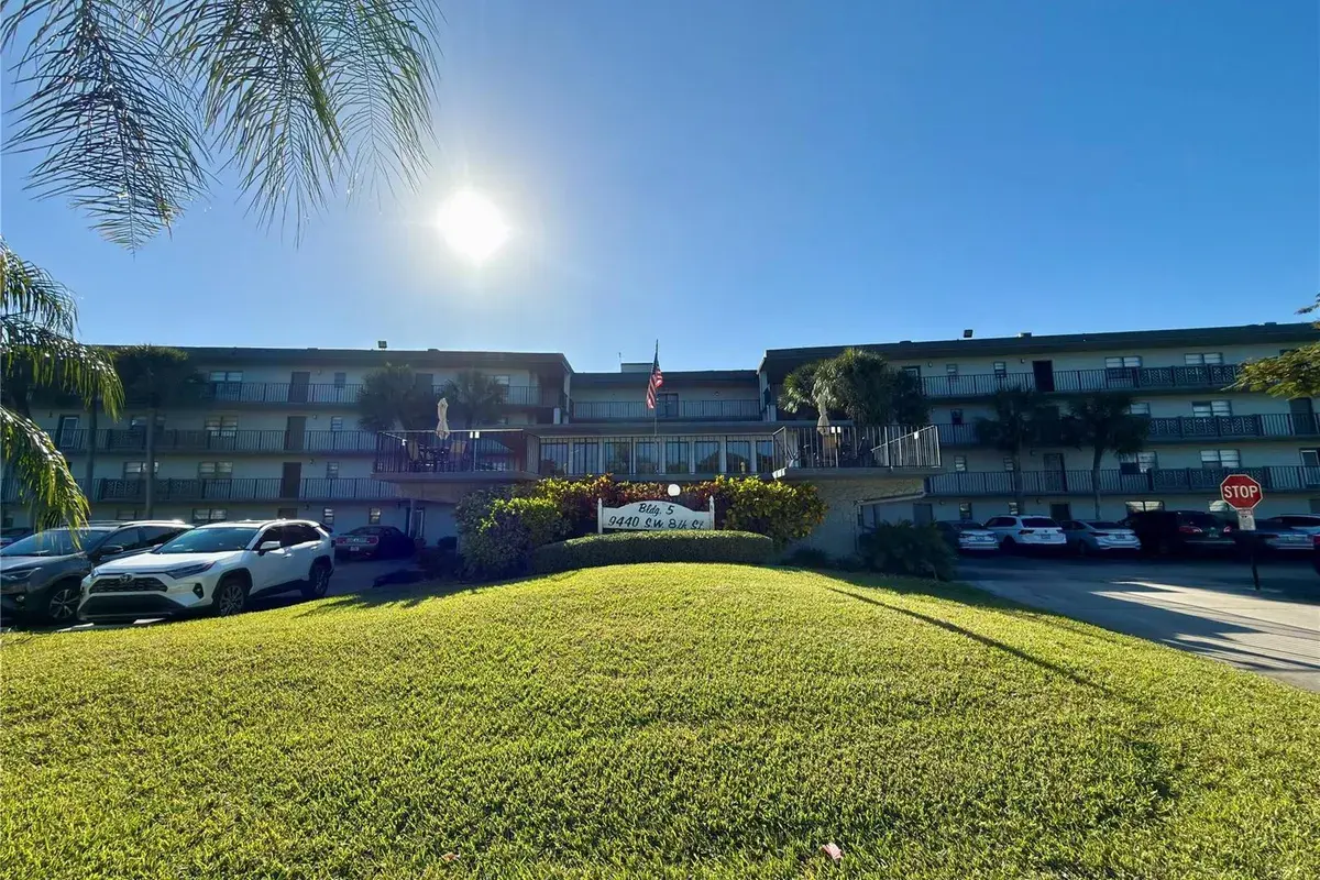 9440 SW 8 Street # 208, Boca Raton FL 33428
