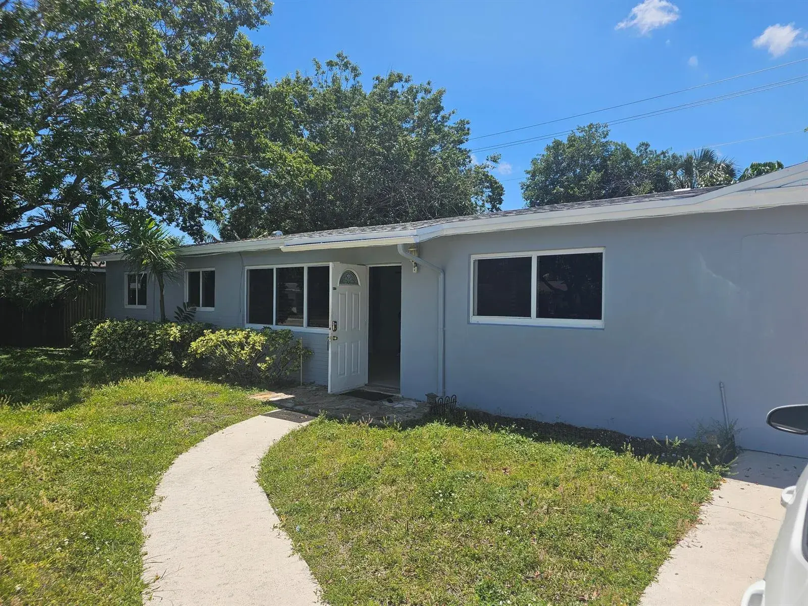 3340 SW 18th Street, Fort Lauderdale FL 33312
