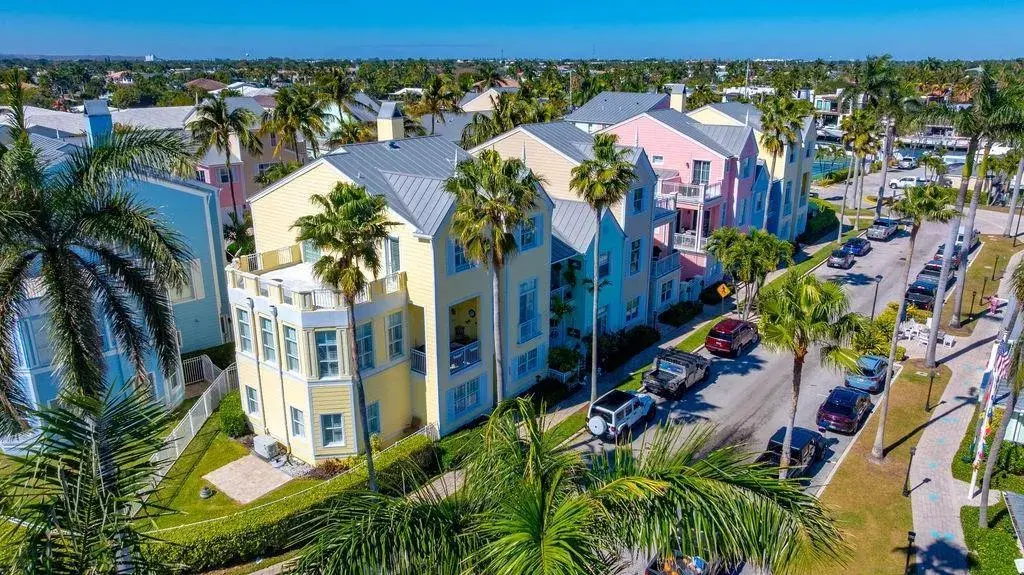 2825 Marina Circle # 2825, Lighthouse Point FL 33064
