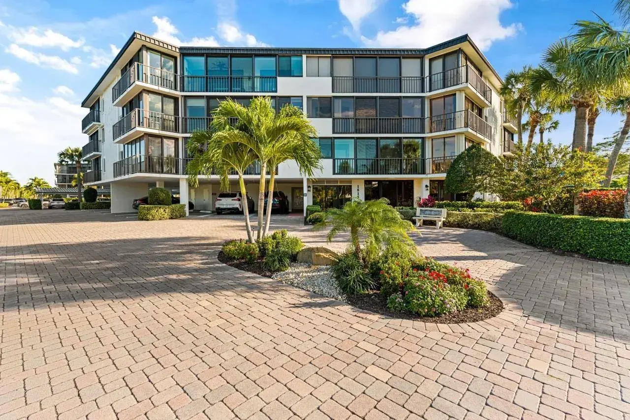 1815 Mooringline Drive # 2e, Vero Beach FL 32963