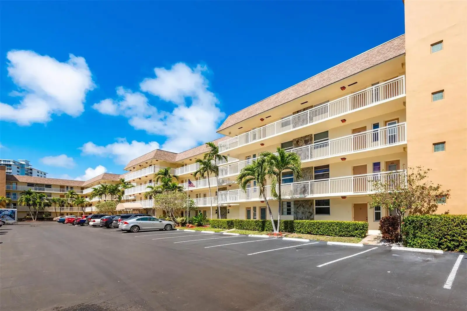 1891 S Ocean Drive # 207, Hallandale Beach FL 33009 photo 4