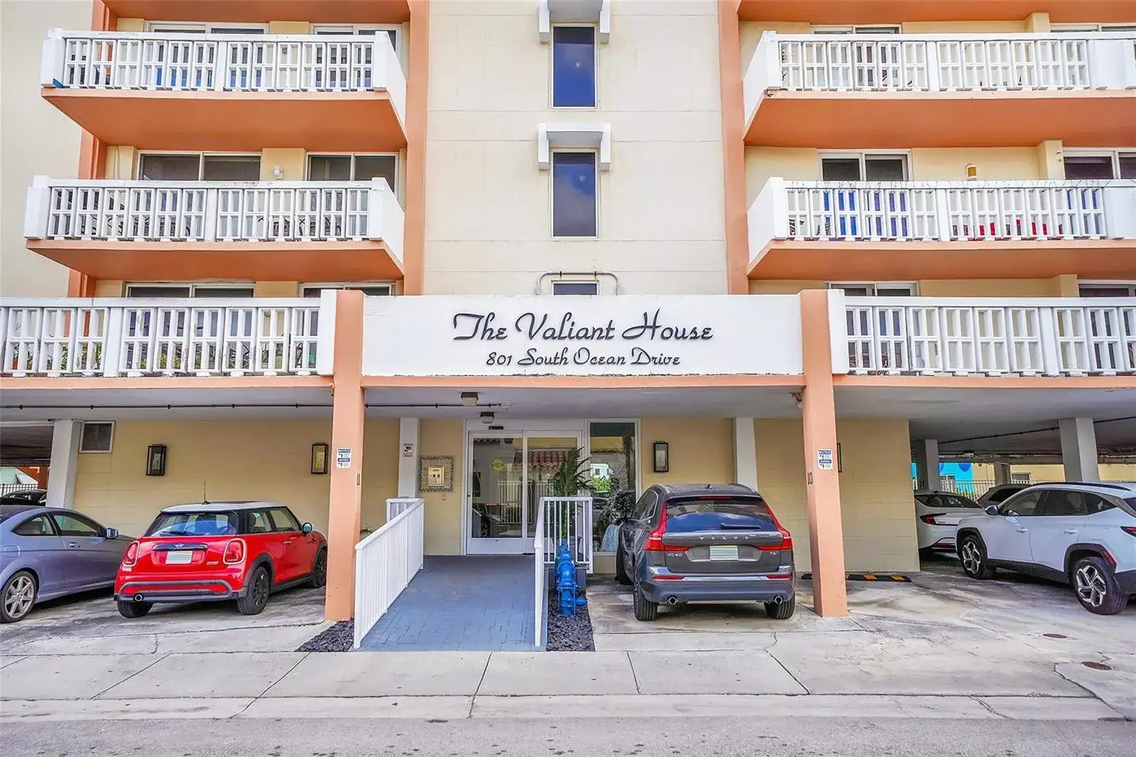 801 S Ocean Drive # 605, Hollywood FL 33019 photo 2