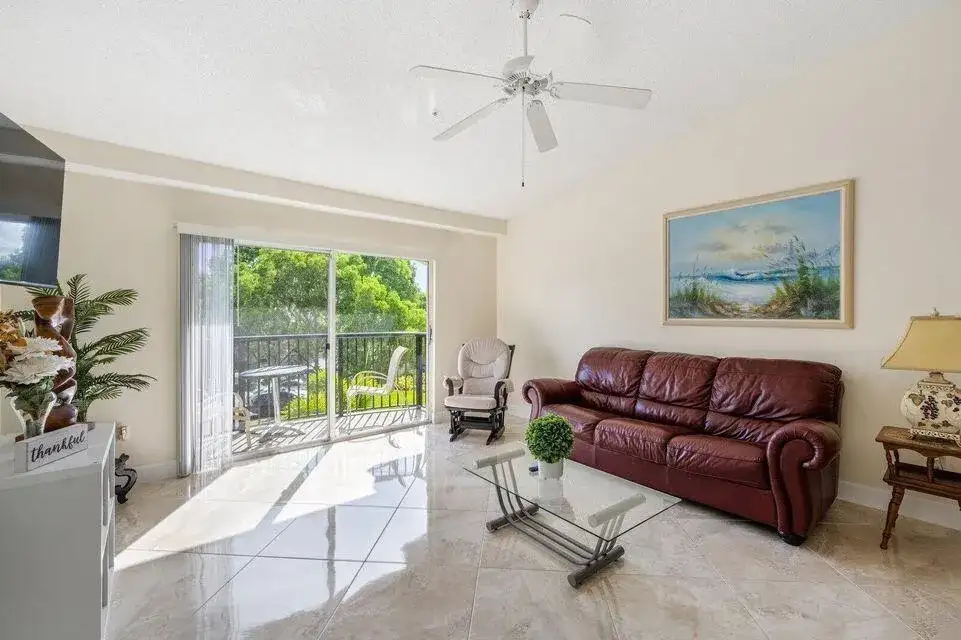 1100 Crestwood Court # 1110, Royal Palm Beach FL 33411 photo 3
