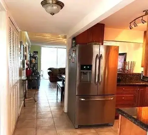 9350 Sunrise Lakes Boulevard # 101, Sunrise FL 33322 photo 3