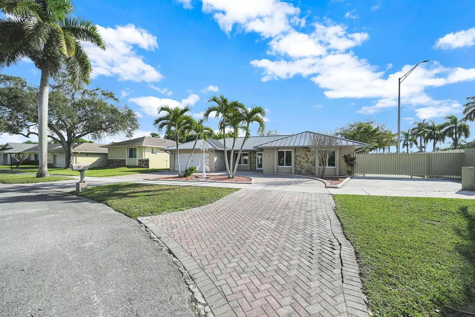 10321 SW 116th Avenue, Miami FL 33176