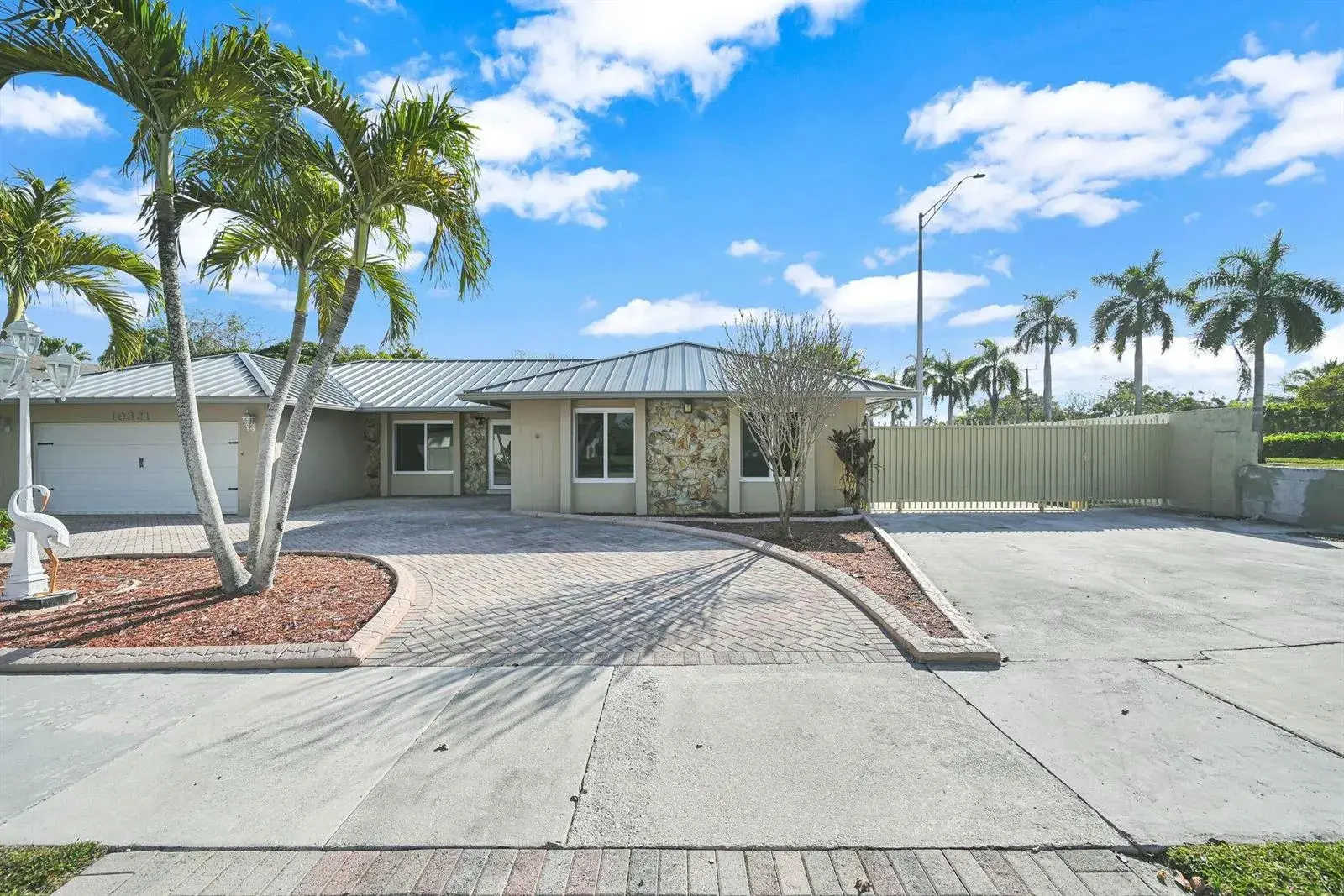 10321 SW 116th Avenue, Miami FL 33176
