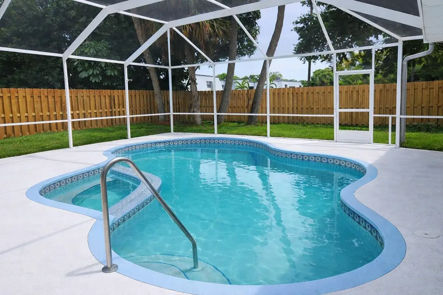 1715 York Court, Fort Pierce FL 34982 photo 2